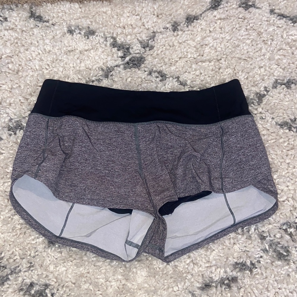 lululemon grey speed up shorts 2.5